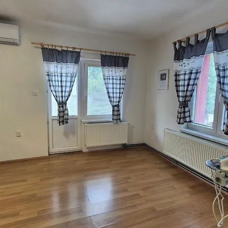 公寓 U Certovy Brazdy